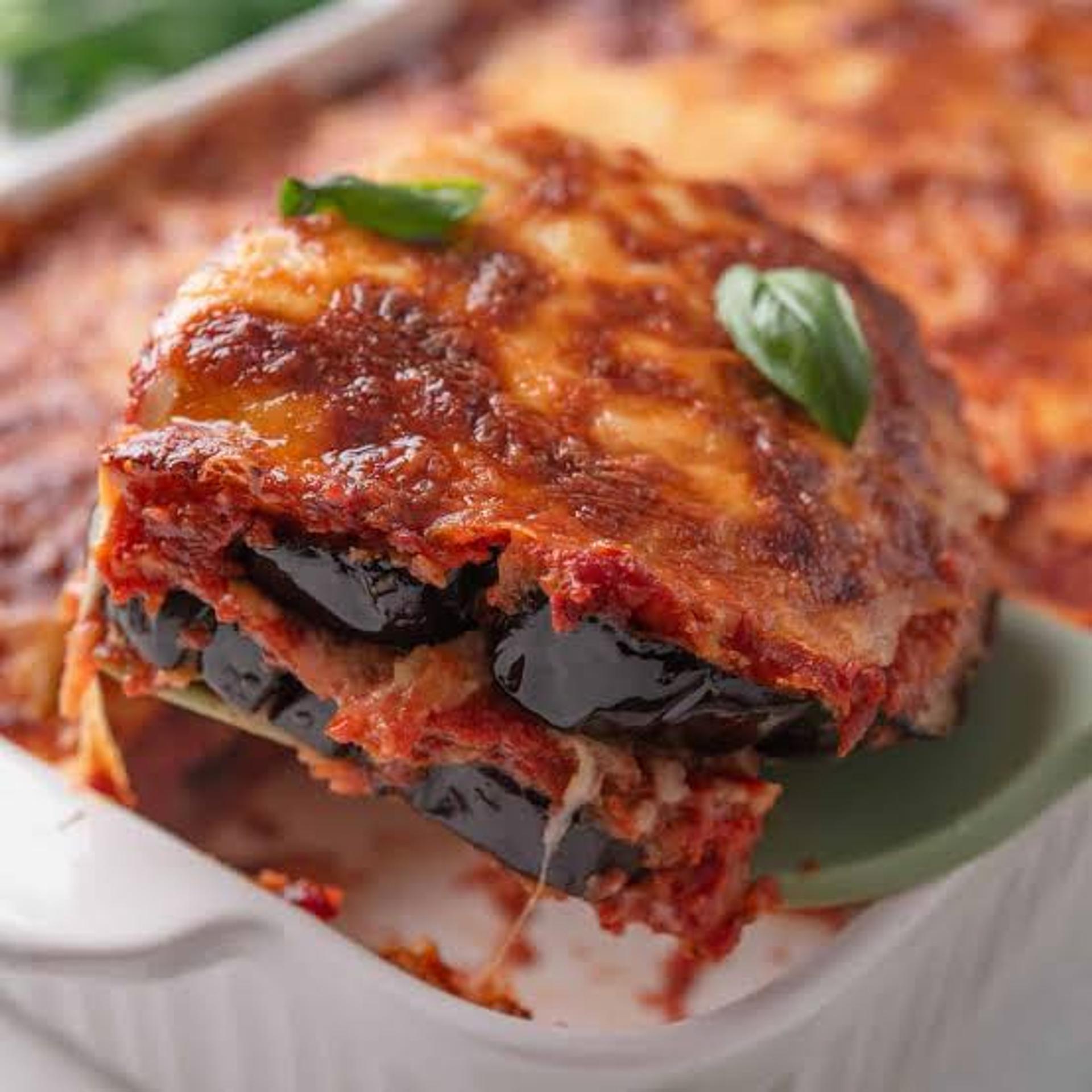 Aubergine Parmigiana