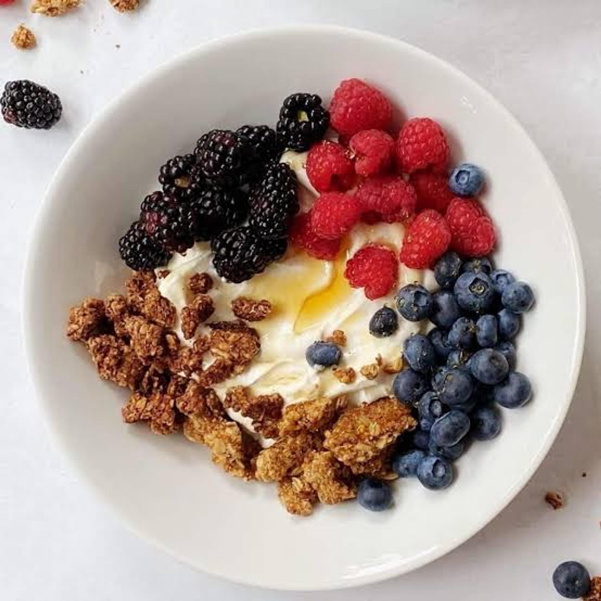 Greek Yoghurt Granola