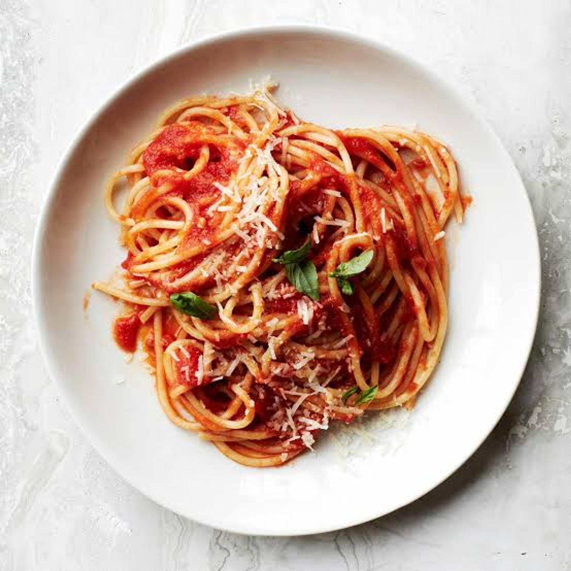 Pasta Al Pomodoro